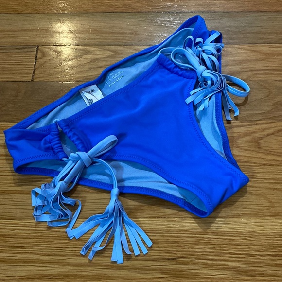 Aerie Swim Blue Bikini Bottom With Tie Sides Size XS - Picture 1 of 9